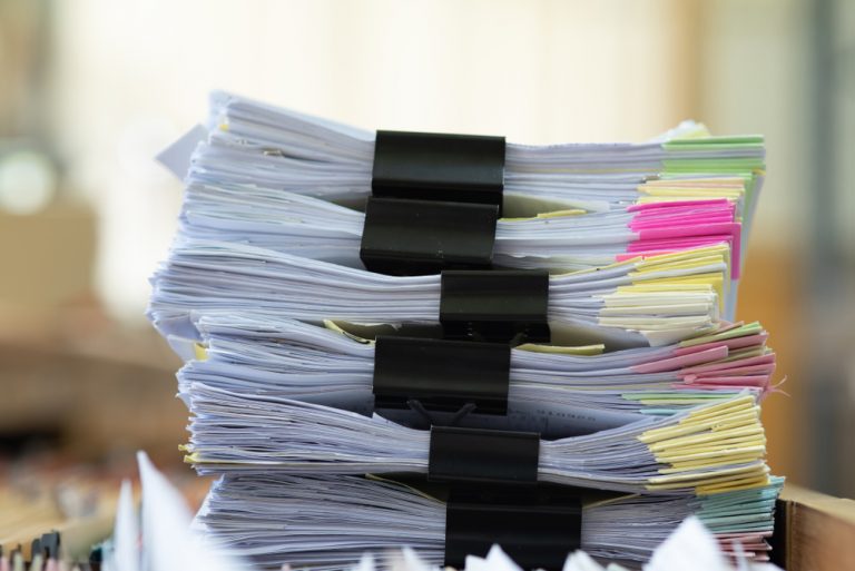 Paper Rentention Ask the Expert: Recruiting Document Retention - HR Daily Advisor